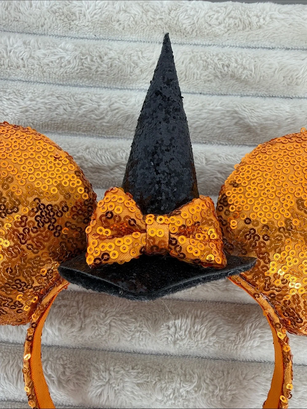 Disney Minnie Rars Orange Sequin Witch Ear Headband